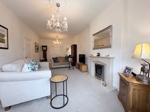 Photo 7- click for photo gallery